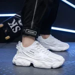 Men-s-Sneakers-2024-New-Versatile-Comfortable-Fashion-Trends-Running-Shoe-Anti-Slip-Durable-Resistant-Brand-5