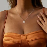 Fashionable-Simple-Six-pointed-Star-Necklace-Lady-Jewelry-Noble-and-Exquisite-Stainless-Steel-Chain-Neck-Chain-1